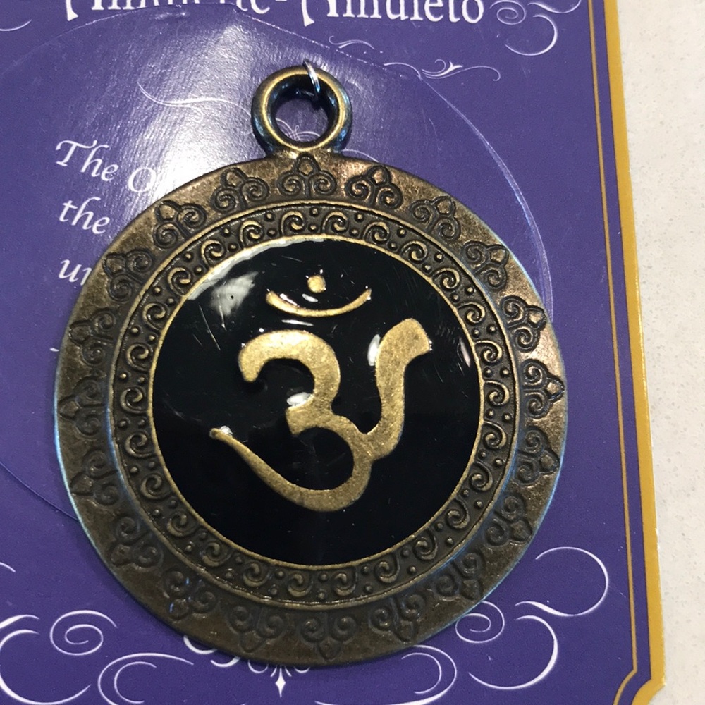 Om symbol metal pendant